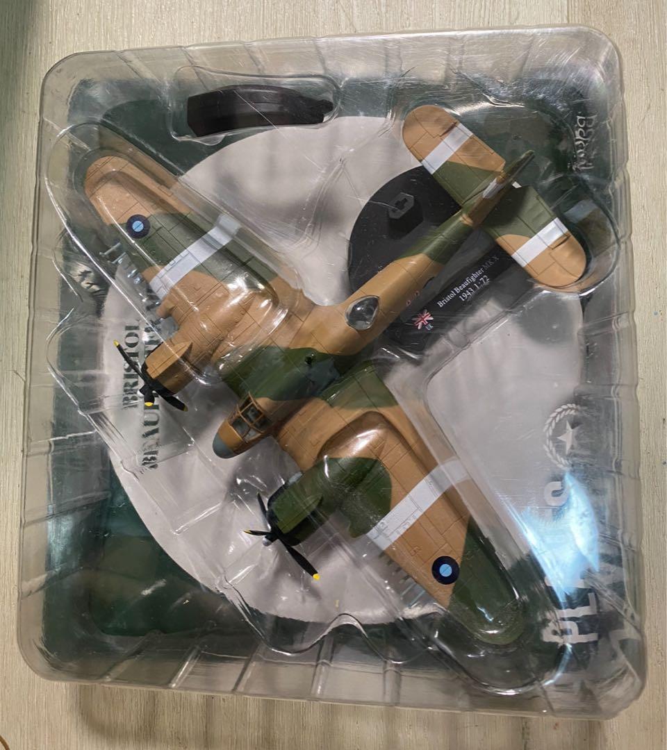 WWⅡ 英軍ブリストル ボーファイター Mk.X 1/72スケール　完成品模型