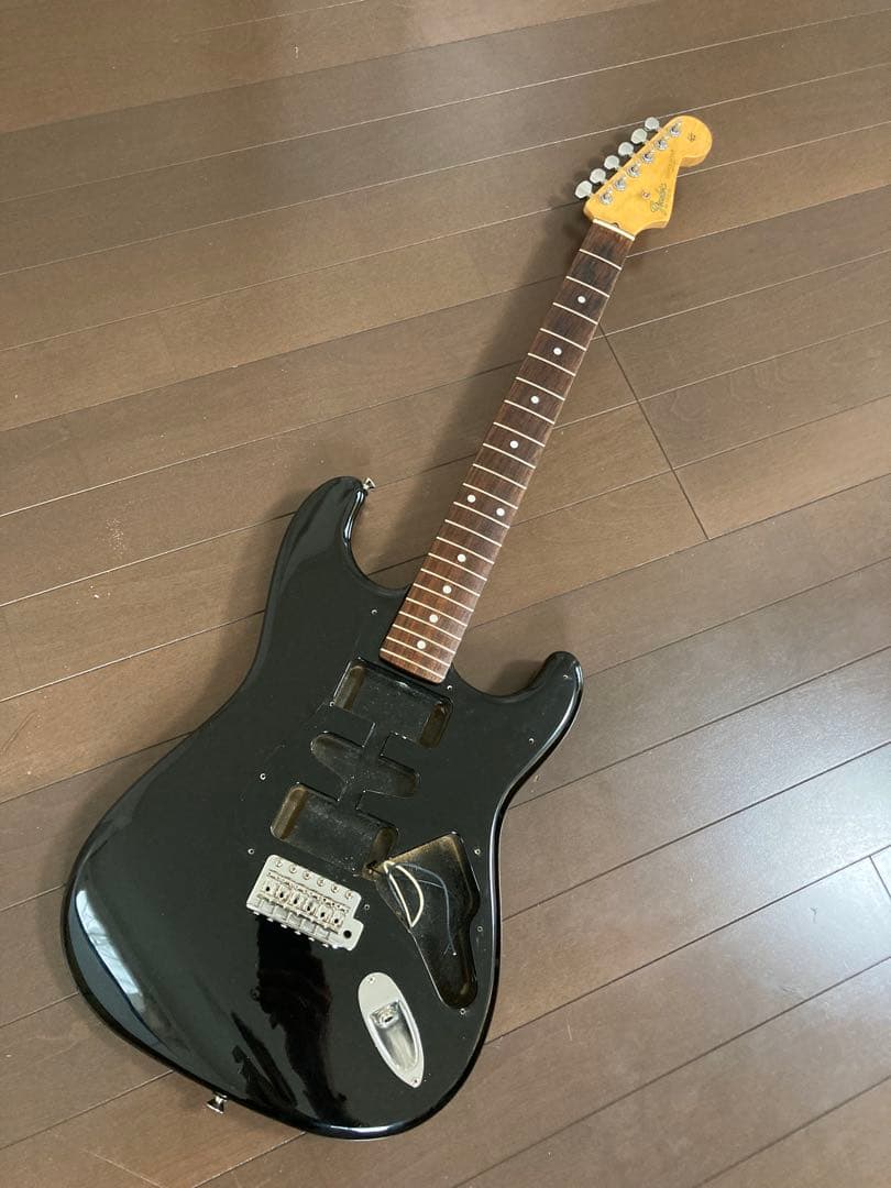 Fender Japan ST33R Stratocaster 22Fローズ指板
