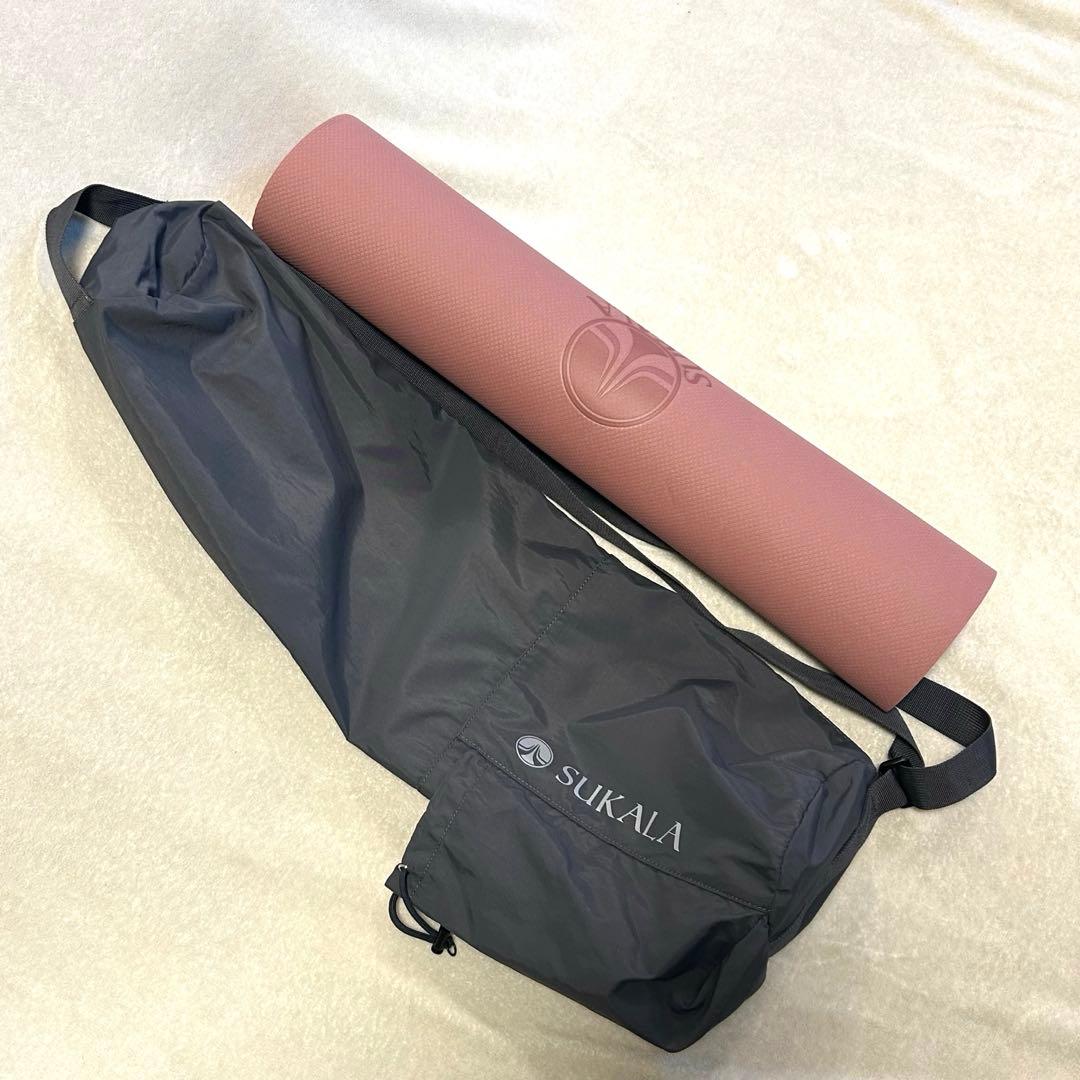 【美品】SUKALA リバーシブルヨガマット ローズ 専用収納バッグ付き