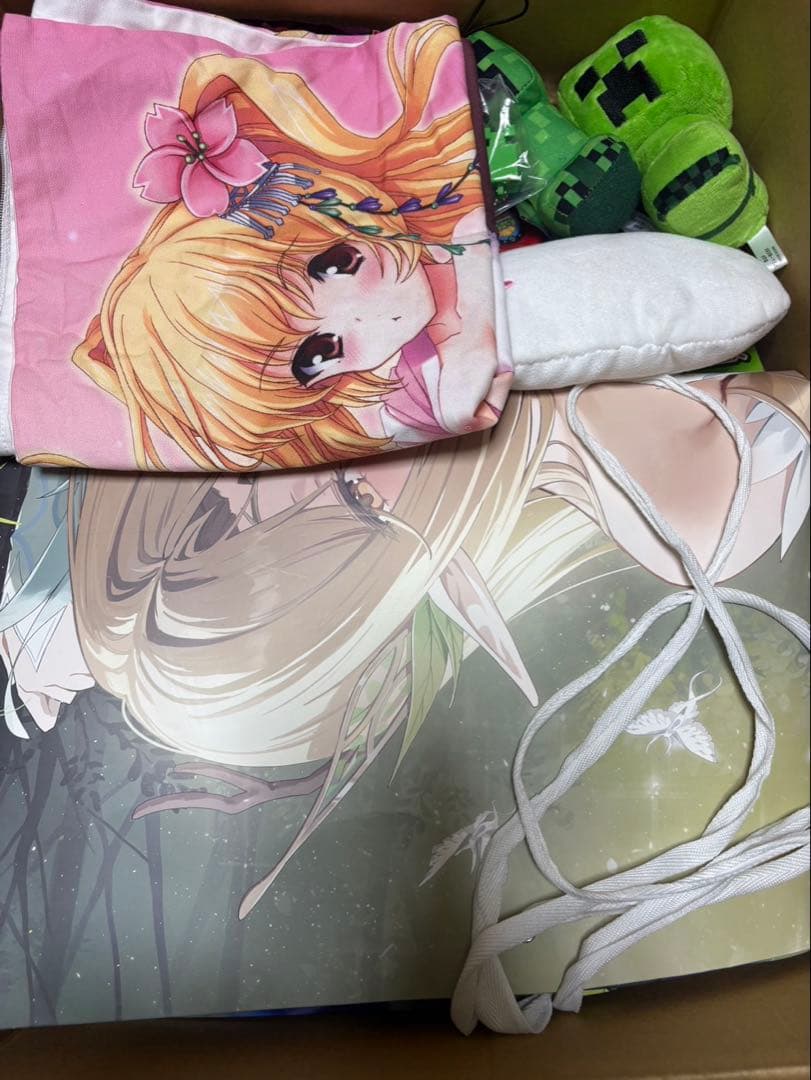 アニメ　アニメグッズ　キャラクターグッズ　まとめ売り　大量　激安　#05