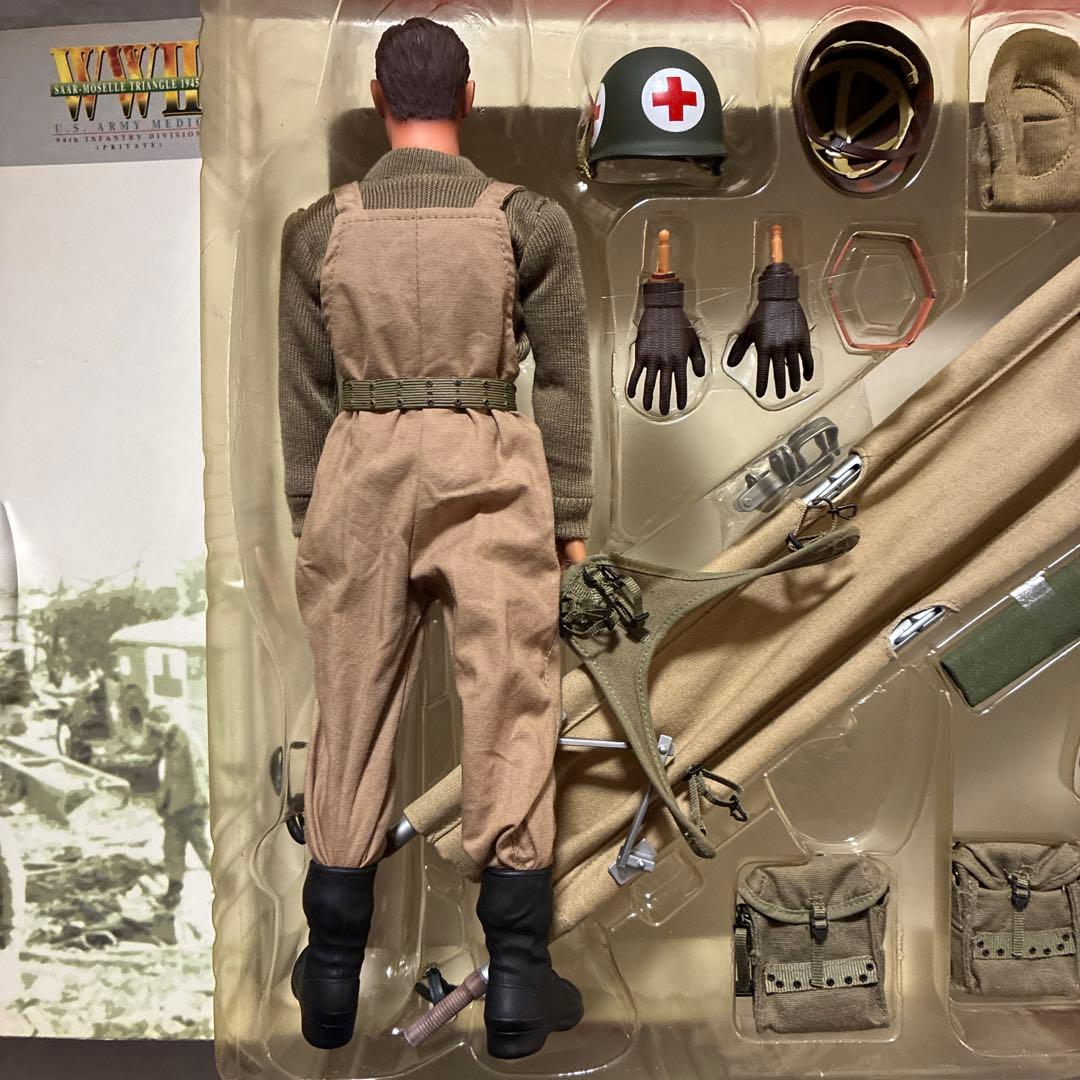 ドラゴンモデルズ1/6アメリカ陸軍第94歩兵師団衛生兵ドック・ピーターソン