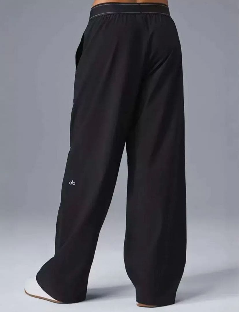 公式購入正規品　alo Suit Up Trouser ブラック　アロヨガ