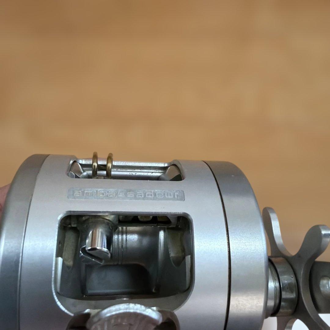 ABU Garcia アンバサダー SX1601C モラム 左ハンドル