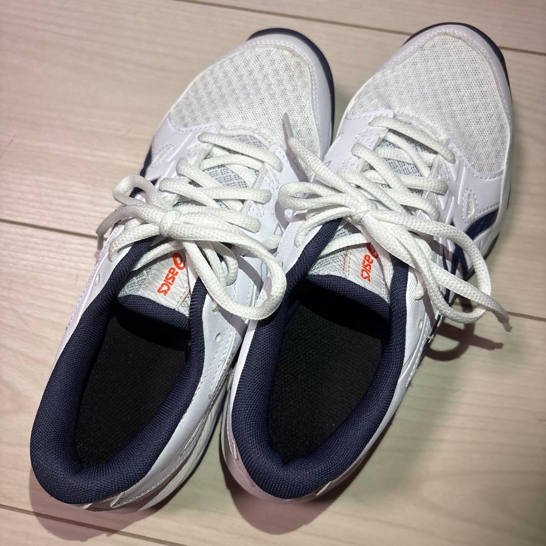 22.5cm ✴︎ ASICS バレーボールシューズ ホワイト/ネイビー