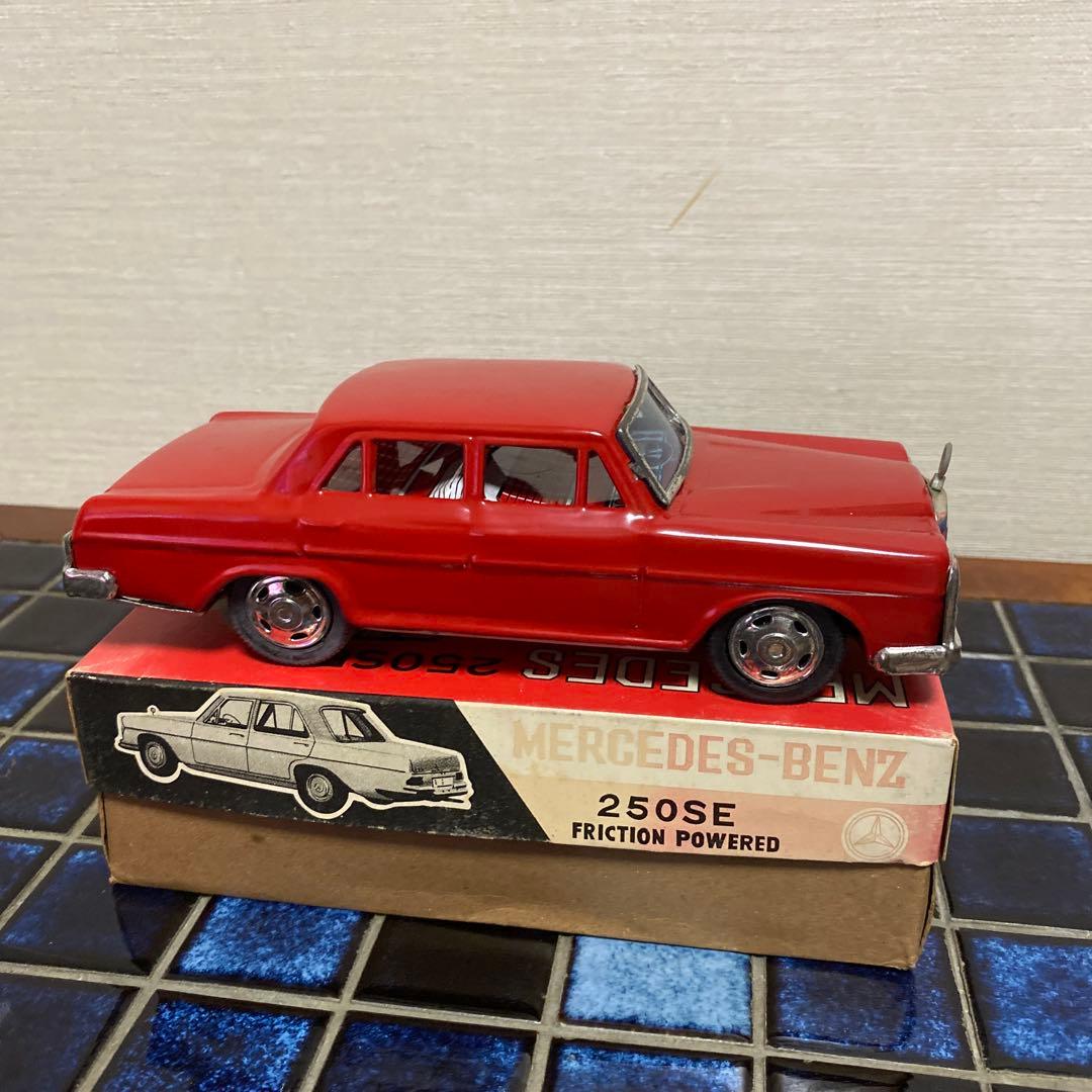 HighBrand　ブリキのミニカー　メルセデスベンツ250SE 市村商店