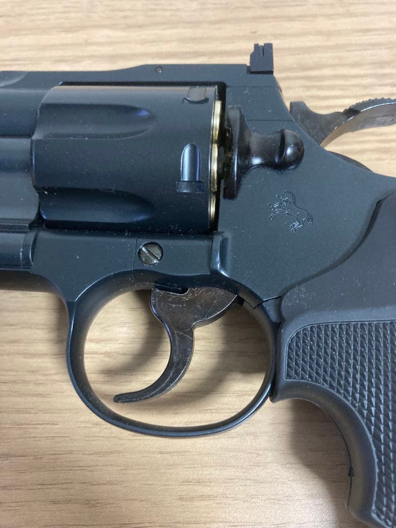 東京マルイ　コルトパイソン　357 mag. 4inch