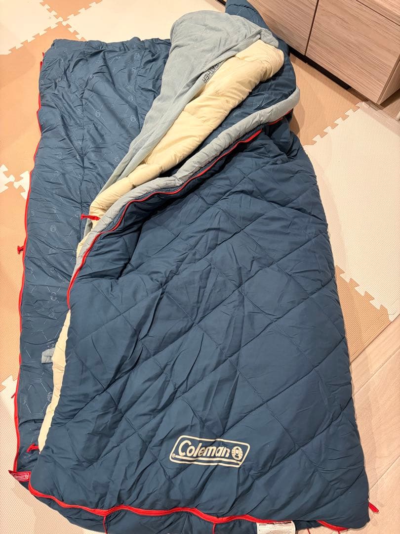 【美品】コールマン 寝袋　オールシーズン