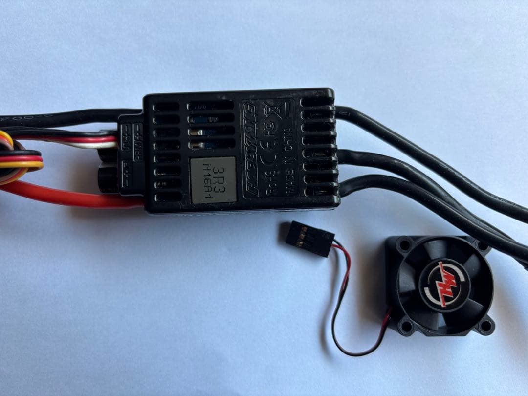 ホビーウイング100A ESC