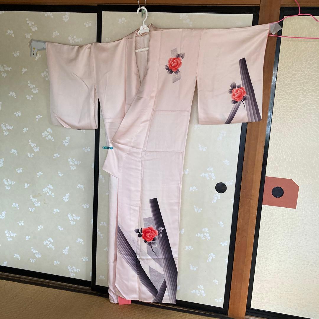 着物　バラ柄