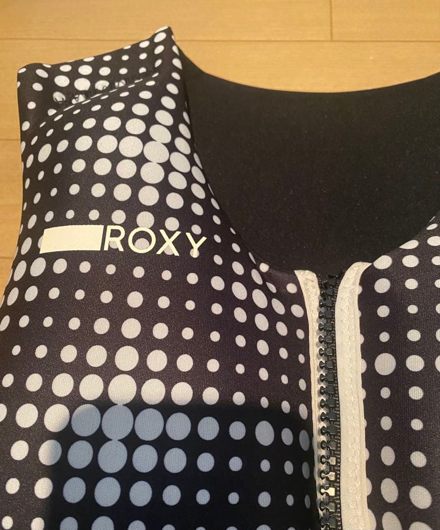 新品未使用⭐︎ROXY⭐︎ライフジャケット ADULT MEDIUM