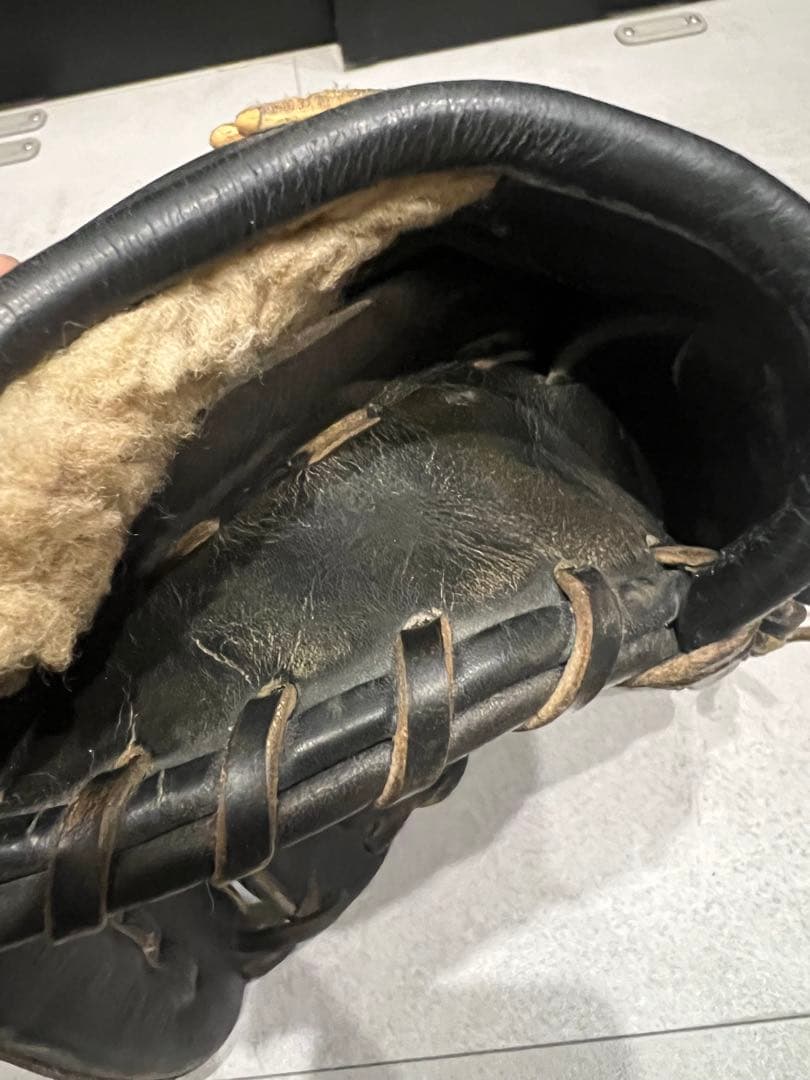 硬式野球グローブ SSK プロブレイン　内野手用