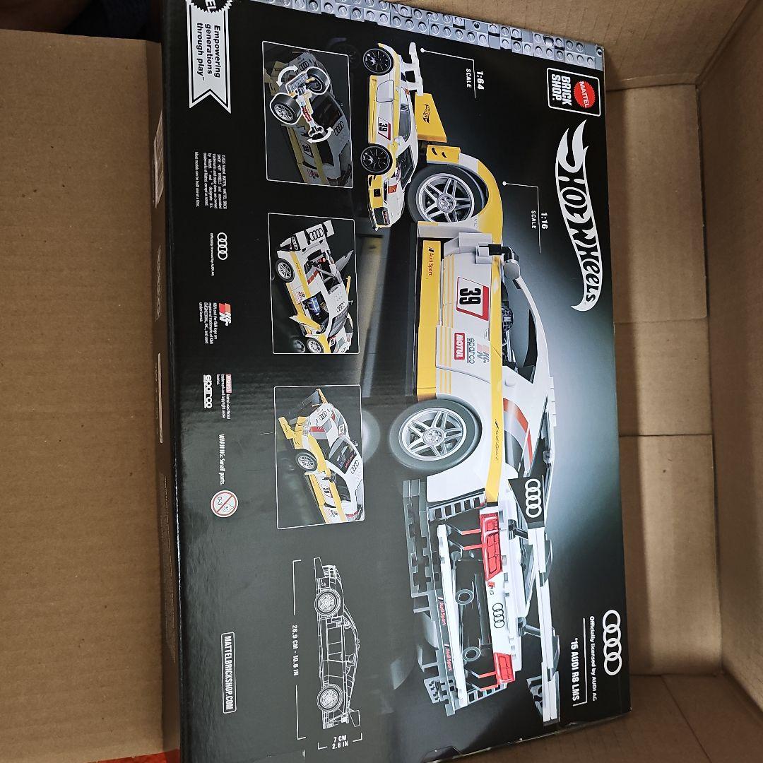 Hot Wheels Audi R8 LMS ビルドセット