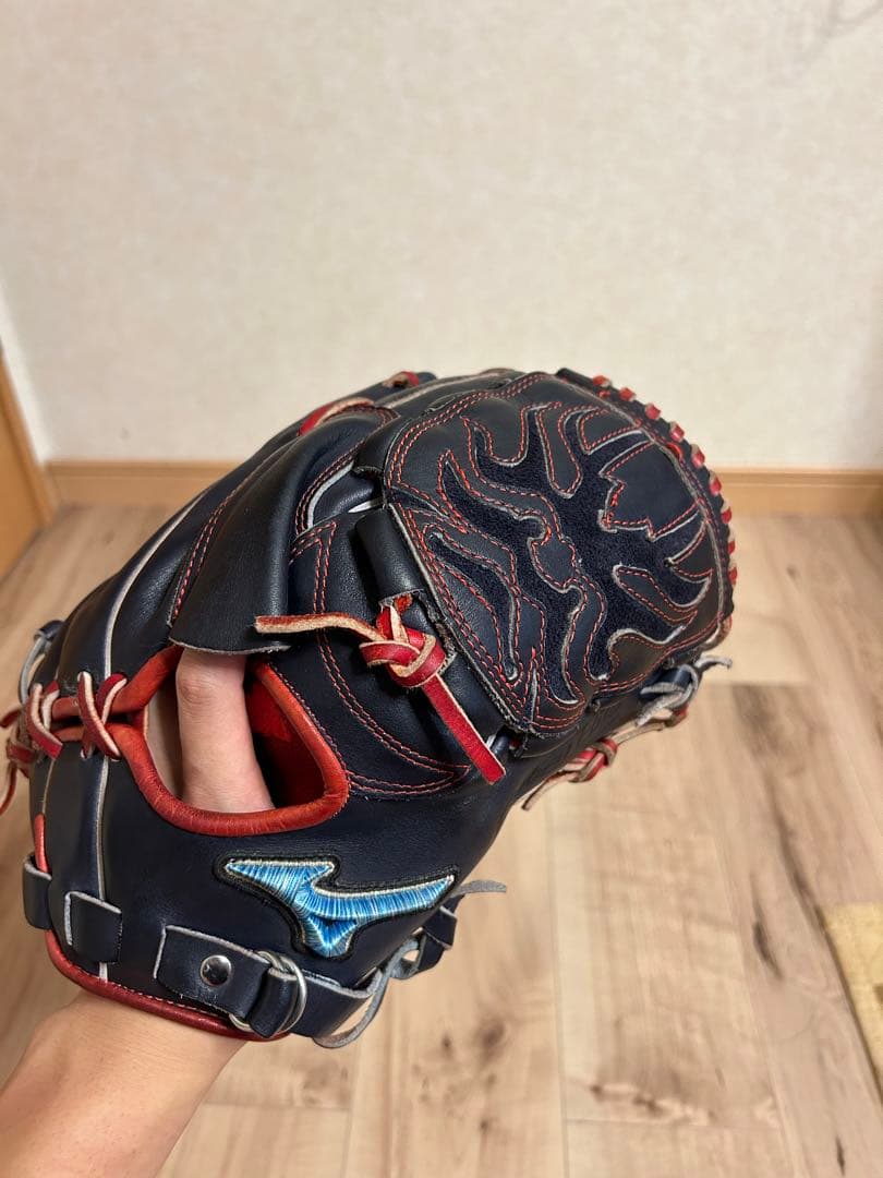 ミズノグローバルエリート　硬式オーダーグラブ　投手用　石川雅規モデル