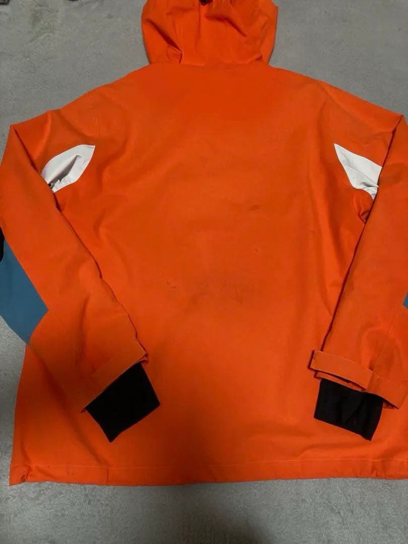 NOMADIKノマディック　プルオーバー JKT XLサイズ