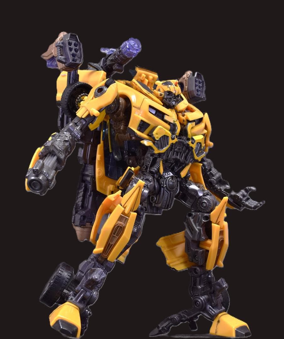 塗装品トランスフォーマーDA-01　パワーアームドバンブルビー