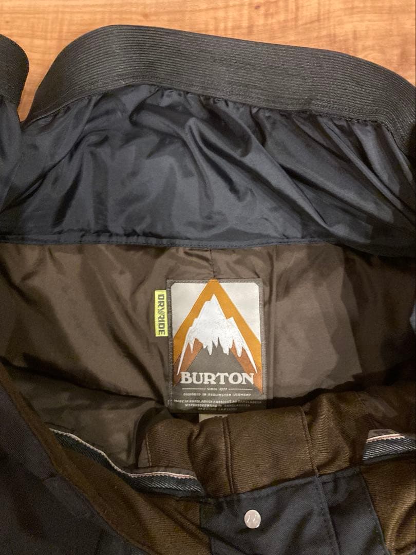 BURTON スノーボードパンツ ブラック　Ｍ