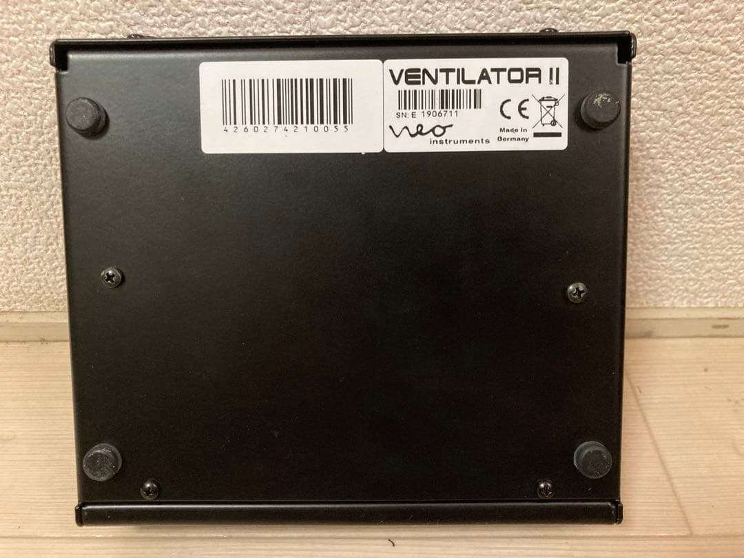 ギター VENTILATOR II / Neo Instruments