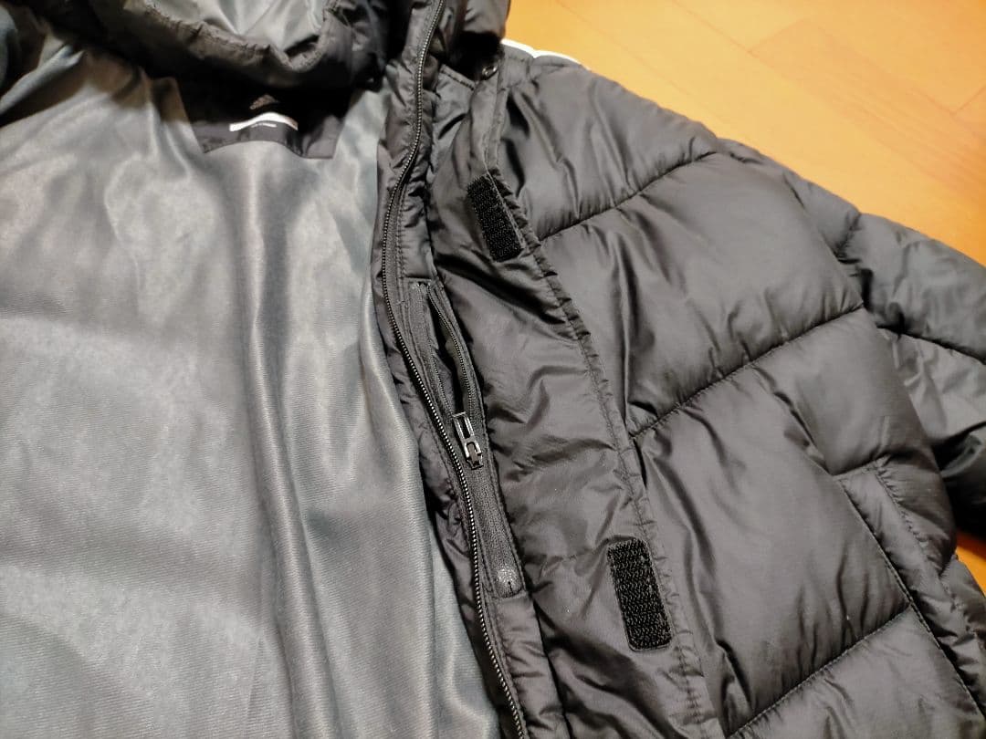 adidas ベンチコート 黒 フード付き【サイズ160】