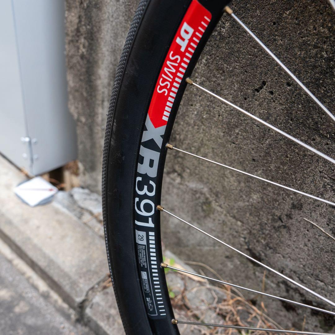 シャッターダイナモハブ+DT swissホイール フロント QR100mm
