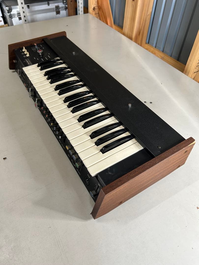 mini KORG-700S アナログシンセサイザー