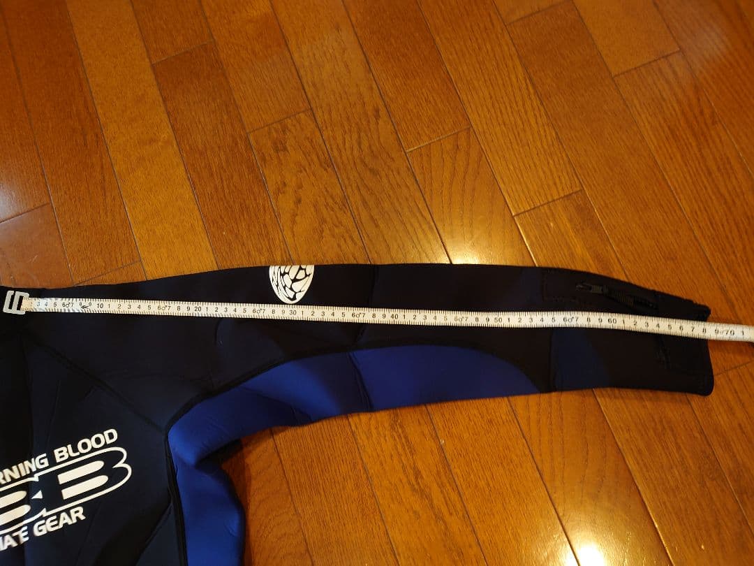 ＲＢＢウェットスーツセット (Ｌ)サイズ。スーツのみ1回使用。