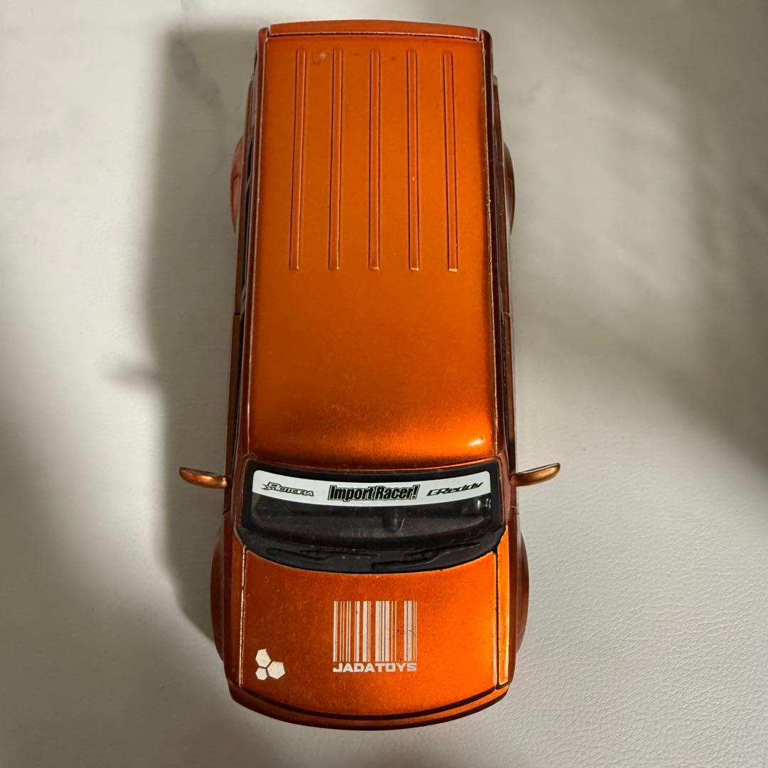 SCION xb サイオン 1/24スケール ミニカー