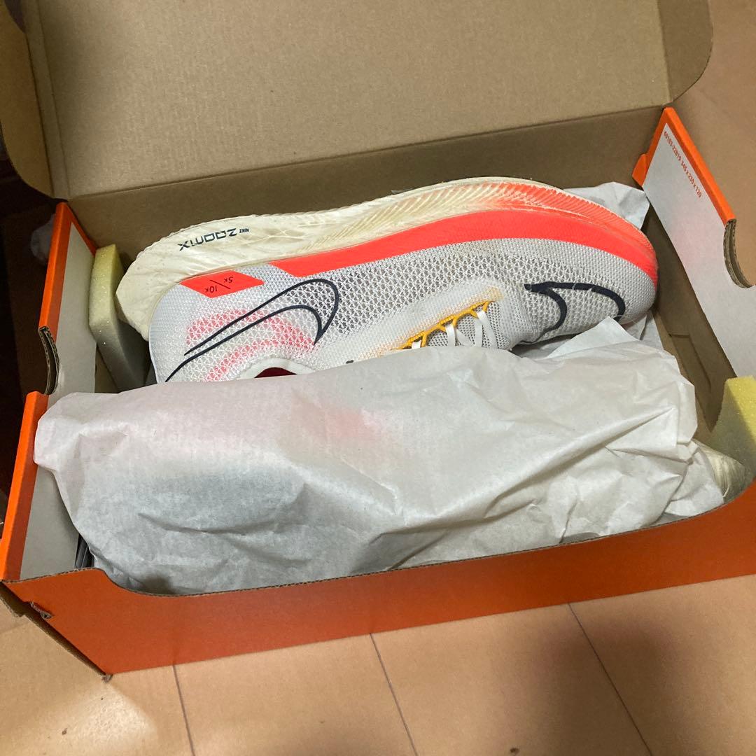 Nike ZoomX ストリークフライ ランニングシューズ ホワイト/オレンジ