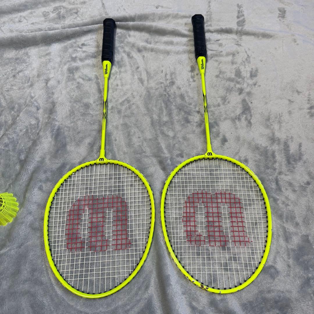 Wilson バドミントンセット ラケット・ネット・シャトル・ポール付き