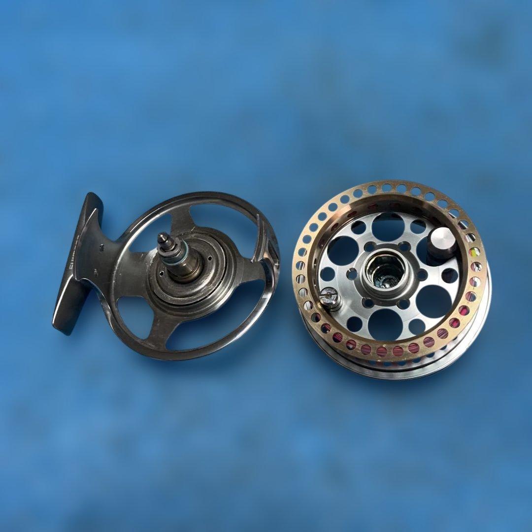 【SHIMANO】鱗夕彩　Esplaty スペシャル67 チヌ釣り用片軸リール