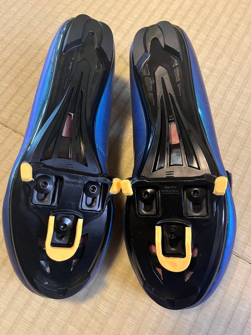 ビンディングシューズ