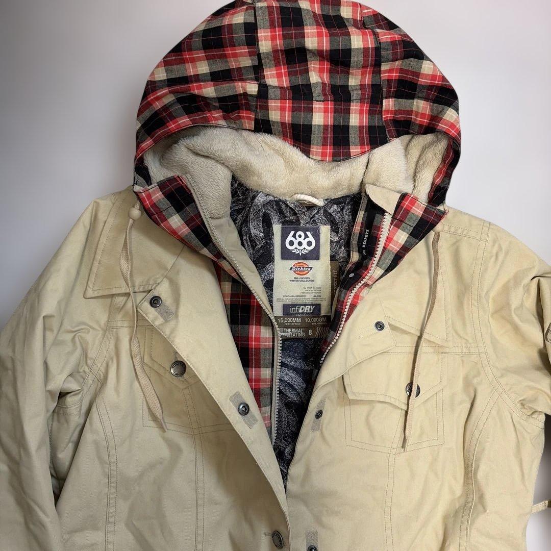 686 スノーボードウェア ベージュ　Dickies 保温素材　撥水加工