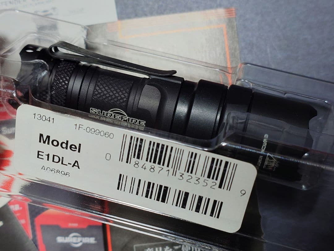 【新品未使用正規品】 SUREFIRE E1D LED DEFENDER