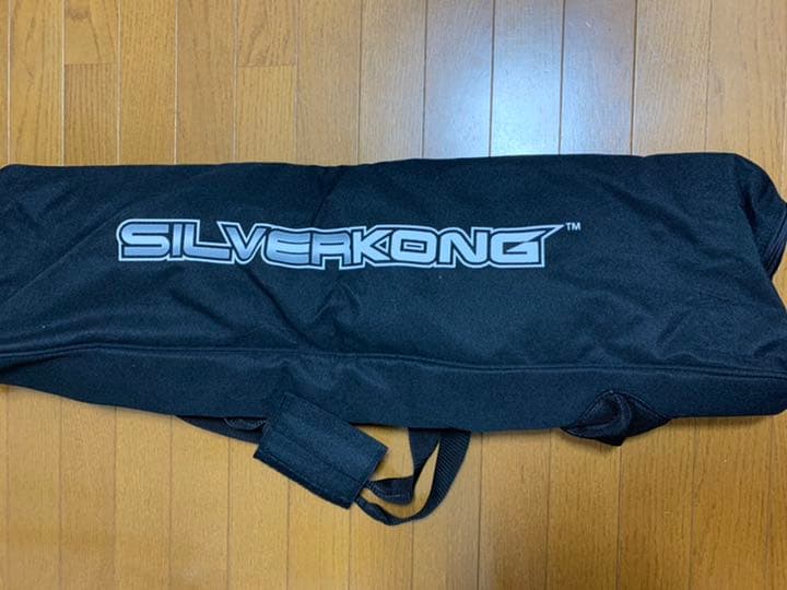 ローリングス　限定非売品　シルバーコングベースボールバック