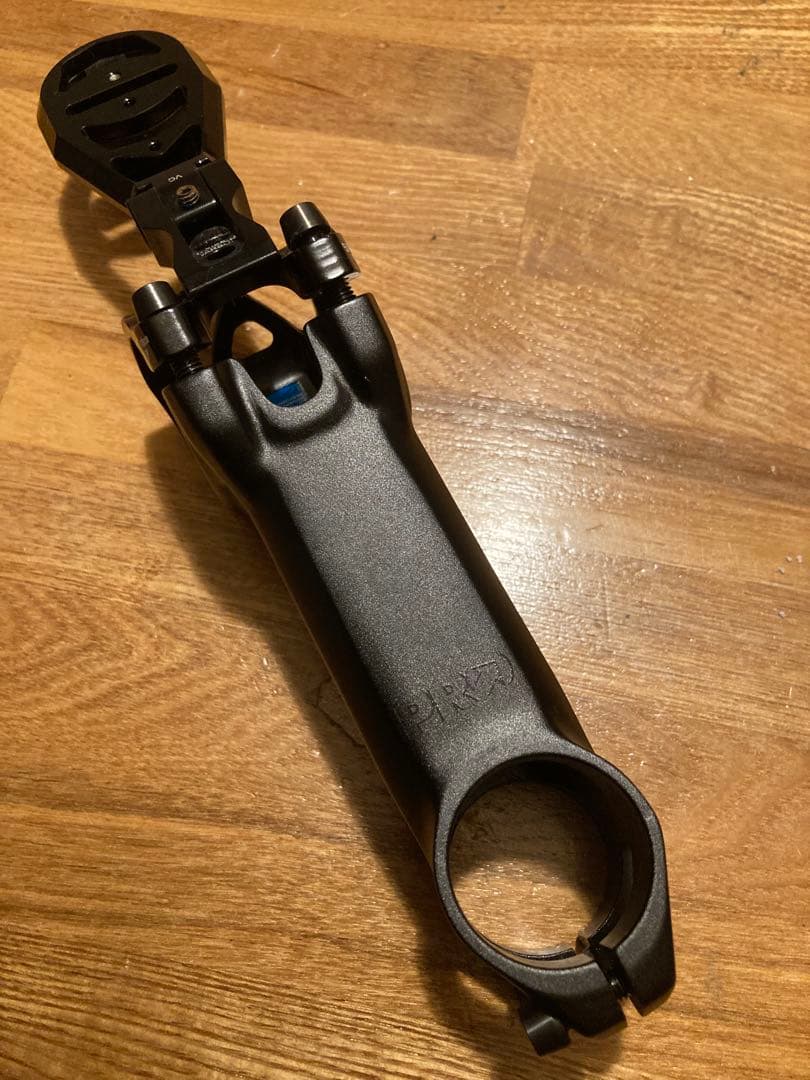 シマノPRO VIBEスーパーライト ステム10mm 専用マウント付　ガーミン