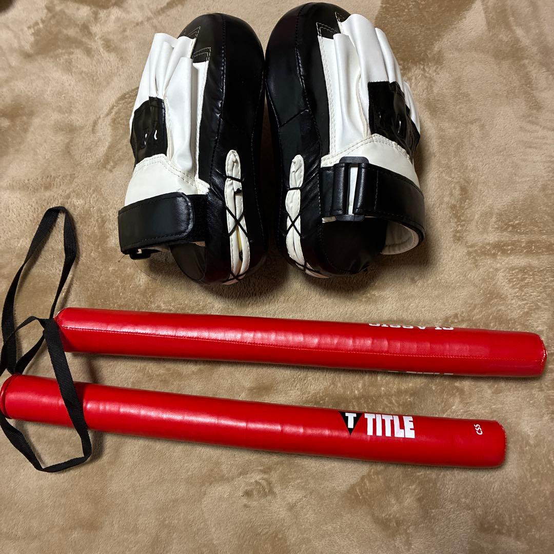 【美品】TITLE スティックミット2.0 ボクシング　パンチングミット付