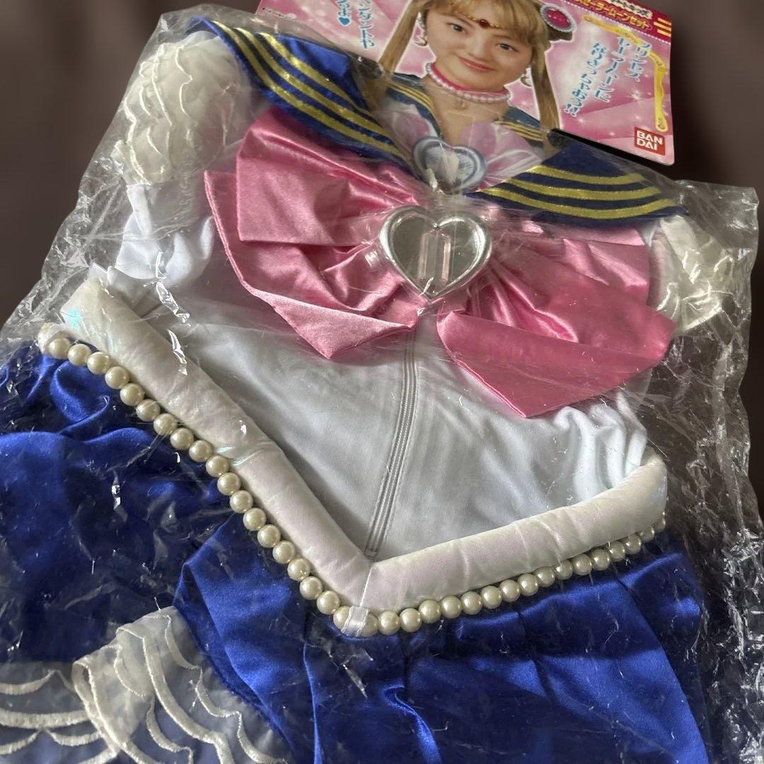 新品　バンダイ　レア☆人気☆バンダイ美少女戦士セーラームーンなりきり