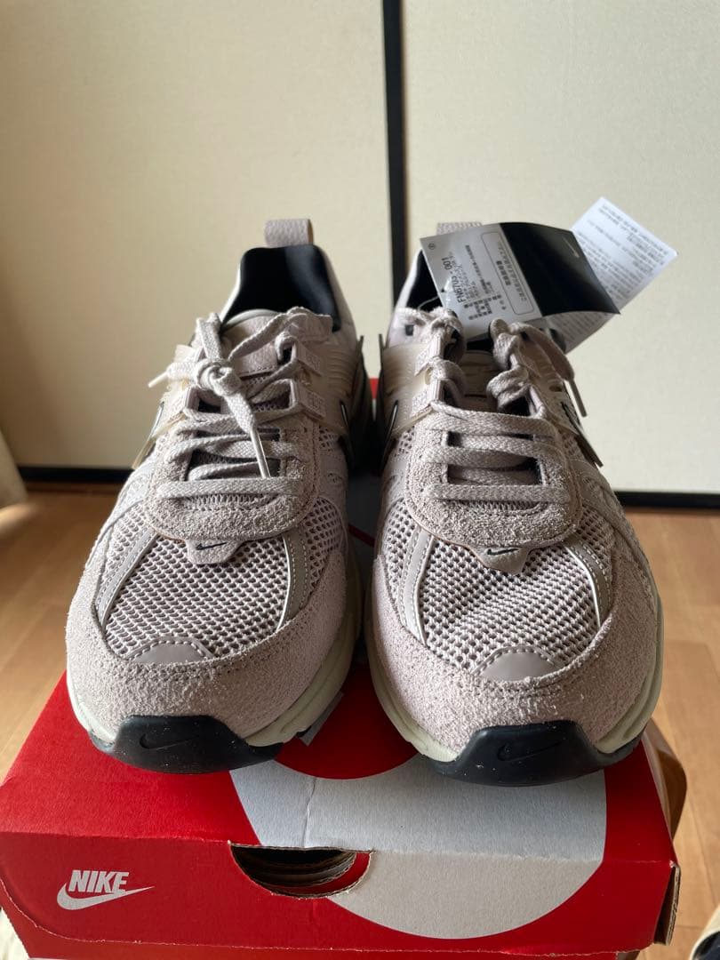W NIKE V2K RUN ナイキウィメンズV2Kラン