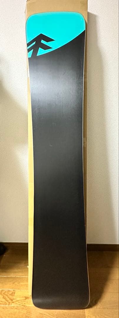 2526 GRAY DESPE WOOD 162cm カービング　板スノーボード