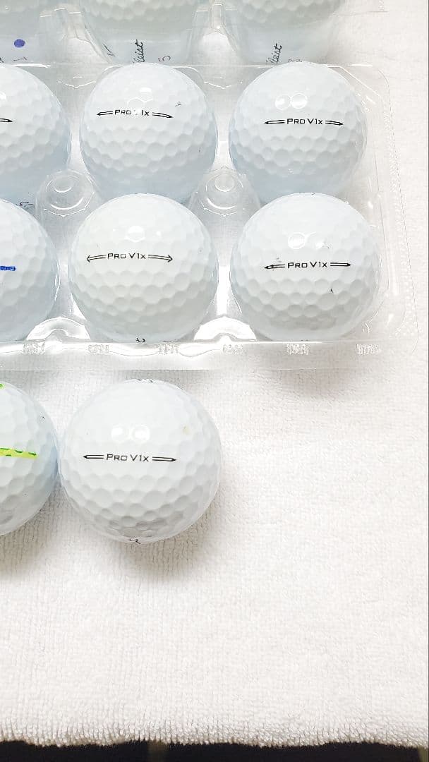 ①美品Titleist Pro V1X ロストボール 24個
