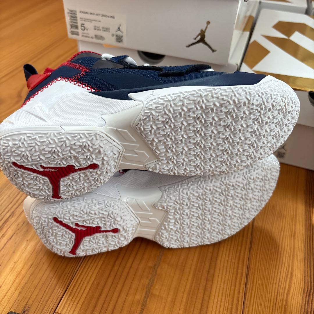 最終価格　Jordan バスケットボールシューズ ネイビー/レッド　ワイノット