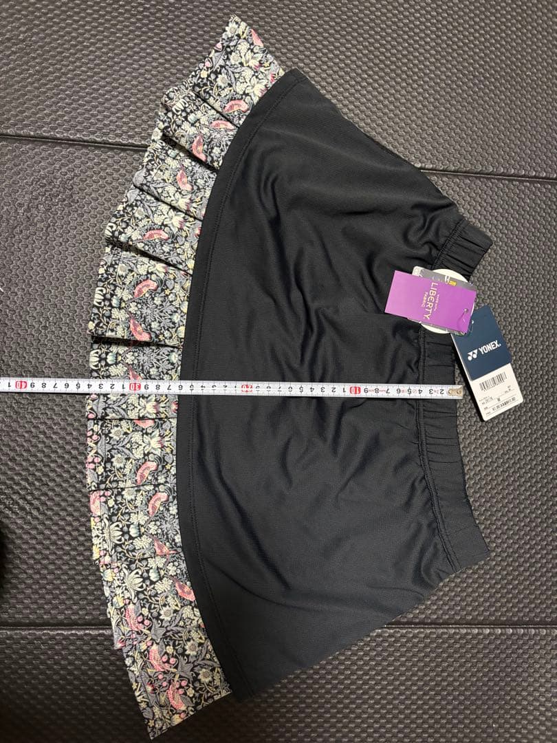 YONEX テニスウェア セットアップ美品　スコートは試着のみ新品