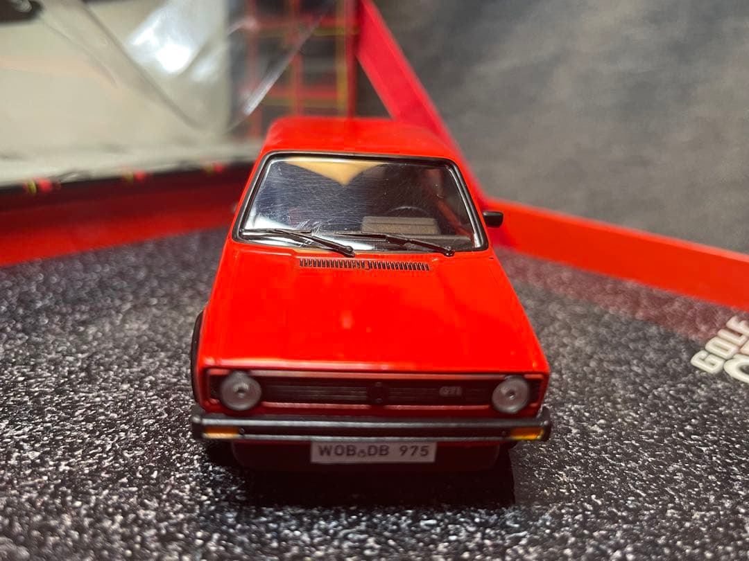 【希少】ノレブ 1/18 フォルクスワーゲン ゴルフ1 GTI 外箱付