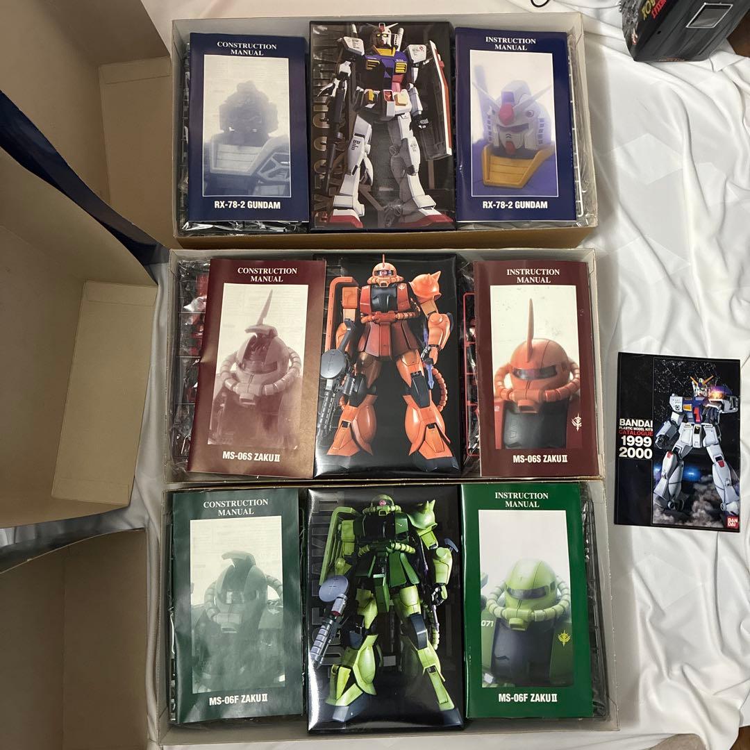 RX-78-2 GUNDAM&MS-06S&MS06F ZAKU-II セット