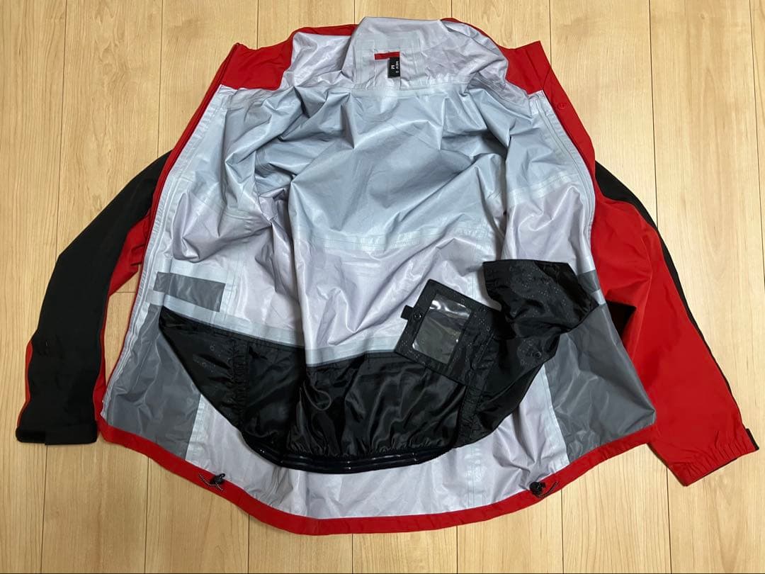 【中古】オンヨネ レインスーツ（ウィンター特別仕様モデル)/24-25/Mサイズ