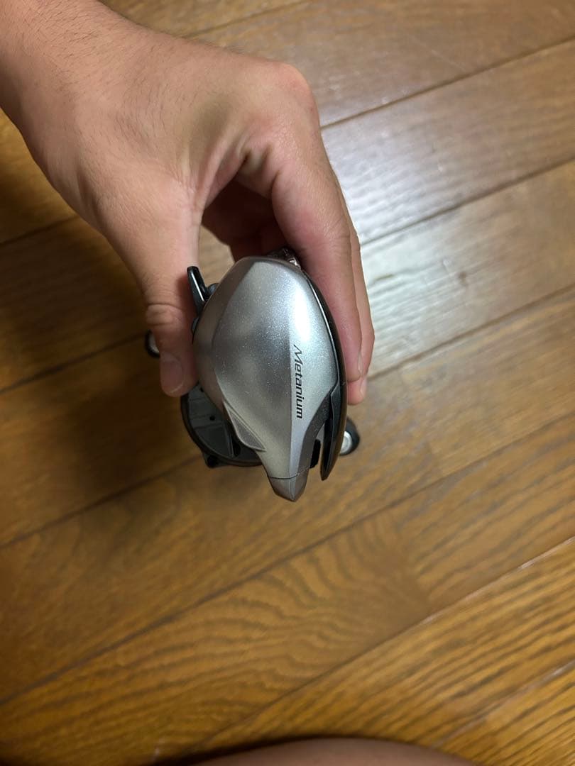 メタニウム シルバー ベイトリール