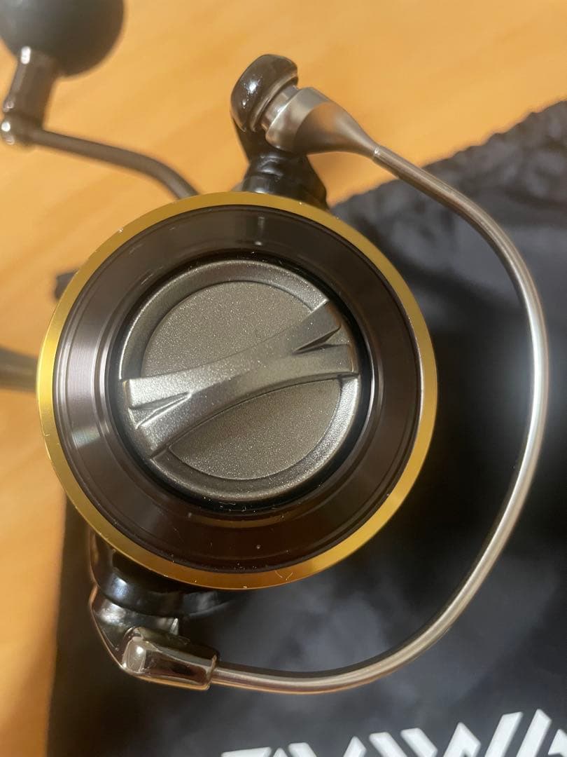 リール Daiwa VADEL 4000H