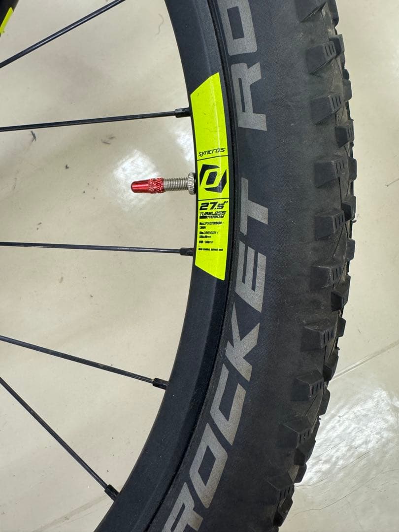 Scott Scale 700l RC Carbon マウンテンバイク