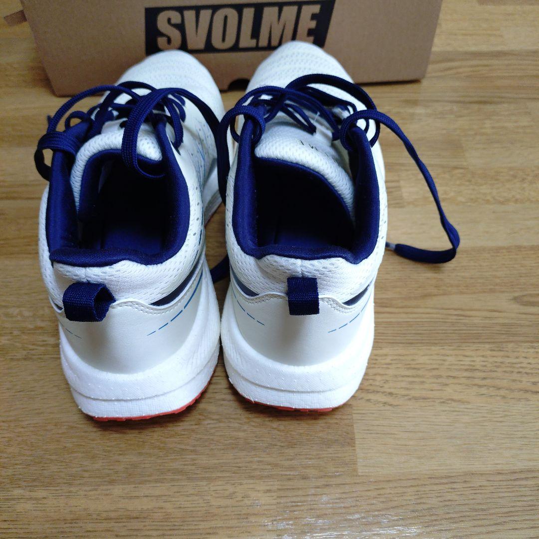 SVOLME STRELLA NEXT（ランニングシューズ）