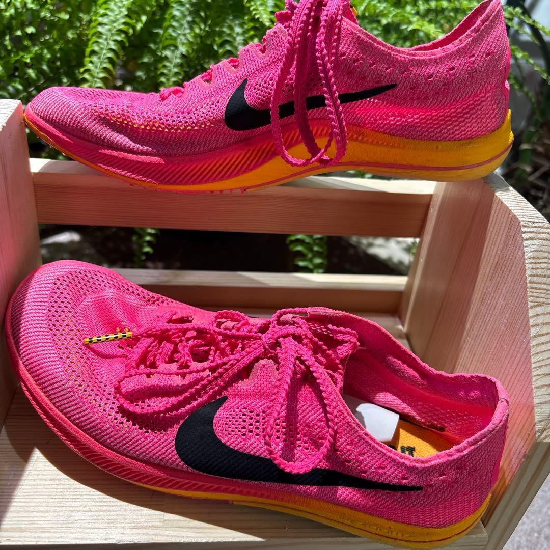 NIKE ドラゴンフライ　23.0