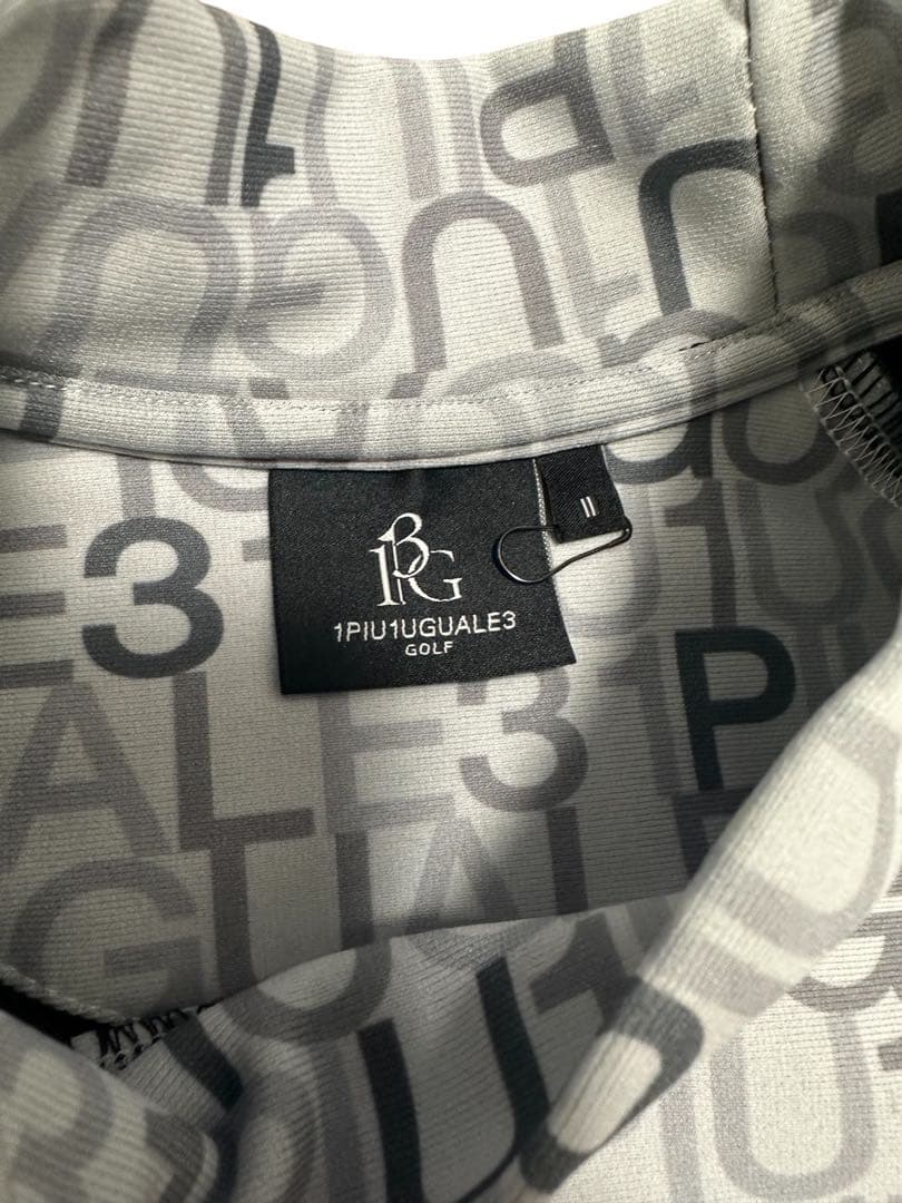 1PIU1UGUALE3 ゴルフモックネック　一度着用のみ